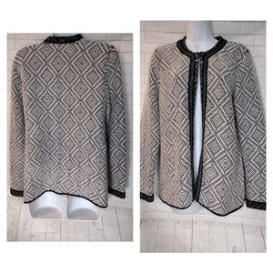 JM Collection Cotton Knit White and Black Sweater
